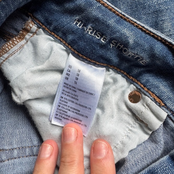 4/$25 High rise shorties American Eagle Blue  Shorts sz 10 - Picture 3 of 4